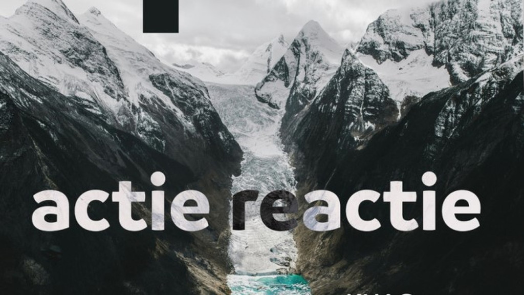 smeltwater stroomt langs berg, actie reactie als tekst