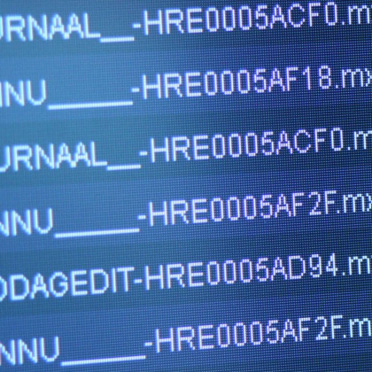 scherm met meta data daarop