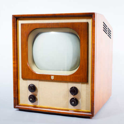 Het hondenhok, een van de eerste televisies in Europa